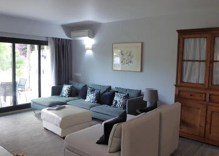 Apartament By The Almancil